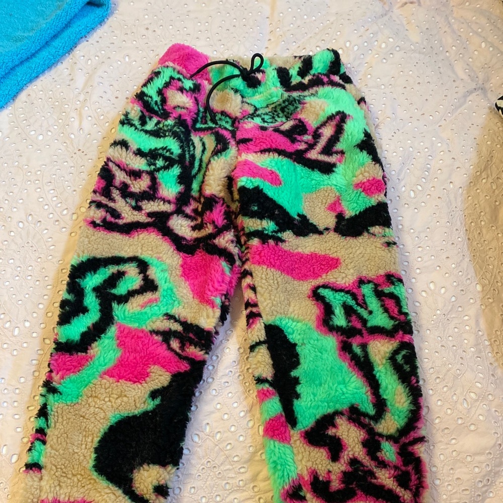 JADED LONDON SWEATPANTS